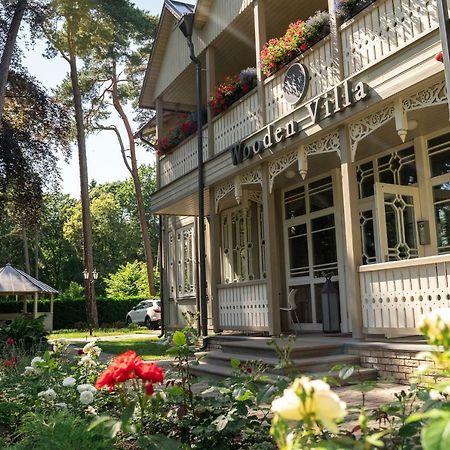 Wooden Villa Apartments Юрмала Екстер'єр фото