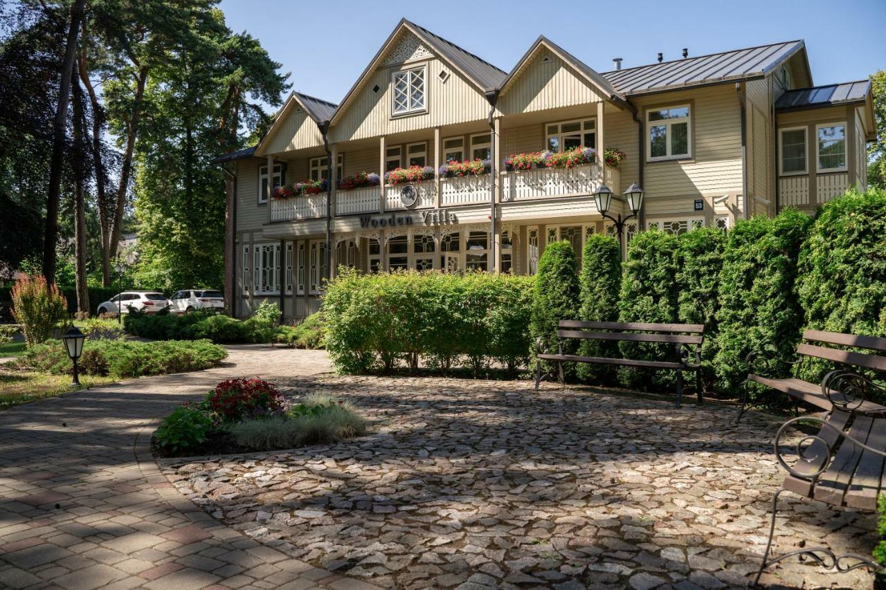 Wooden Villa Apartments Юрмала Екстер'єр фото
